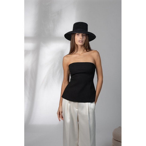 Dilara Latrous vasarinė skrybėlė